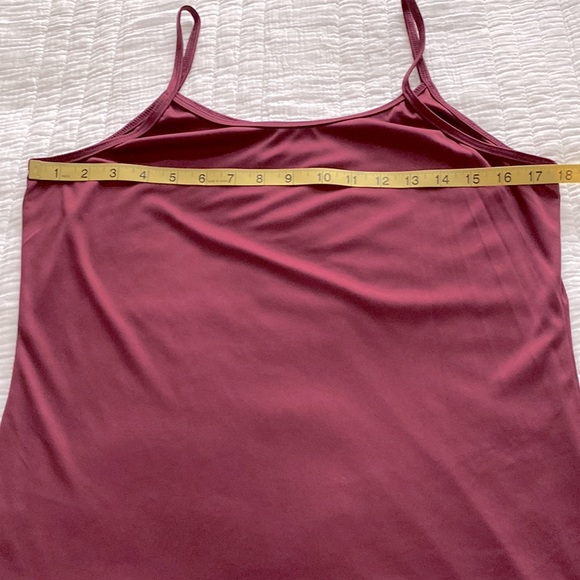 ROZ & ALI Long Sleeve Burgundy and Navy Blouse - Picture 13 of 15